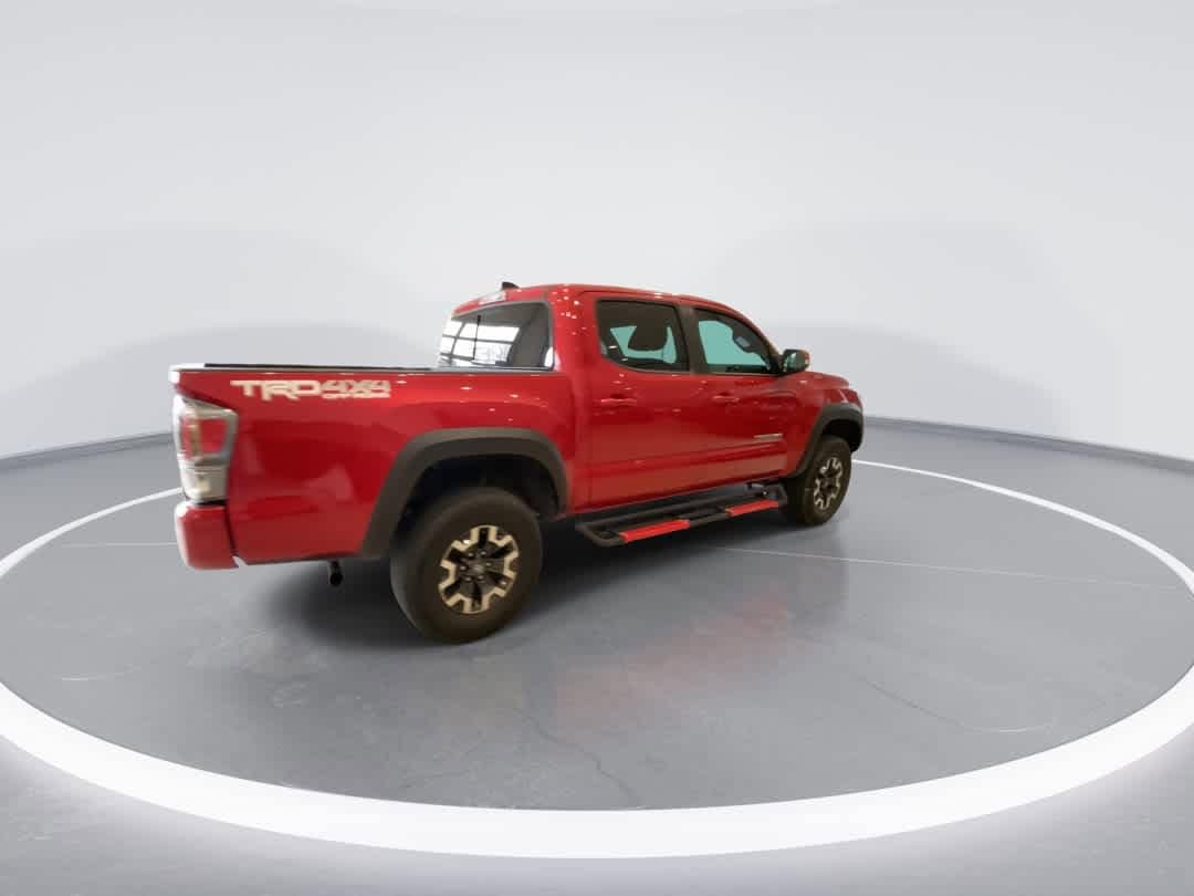 Thumbnail: 2021 Toyota Tacoma - 8