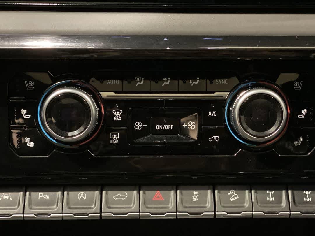 Thumbnail: 2024 GMC Sierra 1500 - 21