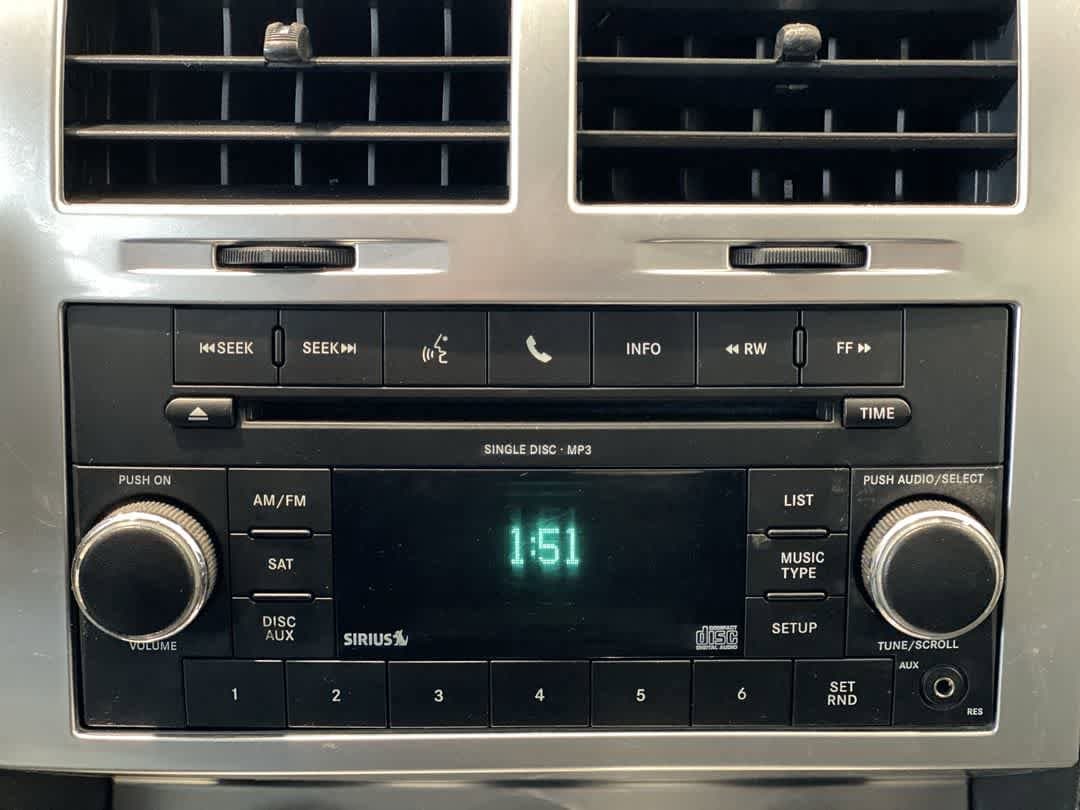 Thumbnail: 2011 Dodge Nitro - 19