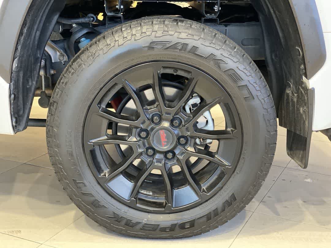 Thumbnail: 2025 Toyota Tundra - 12