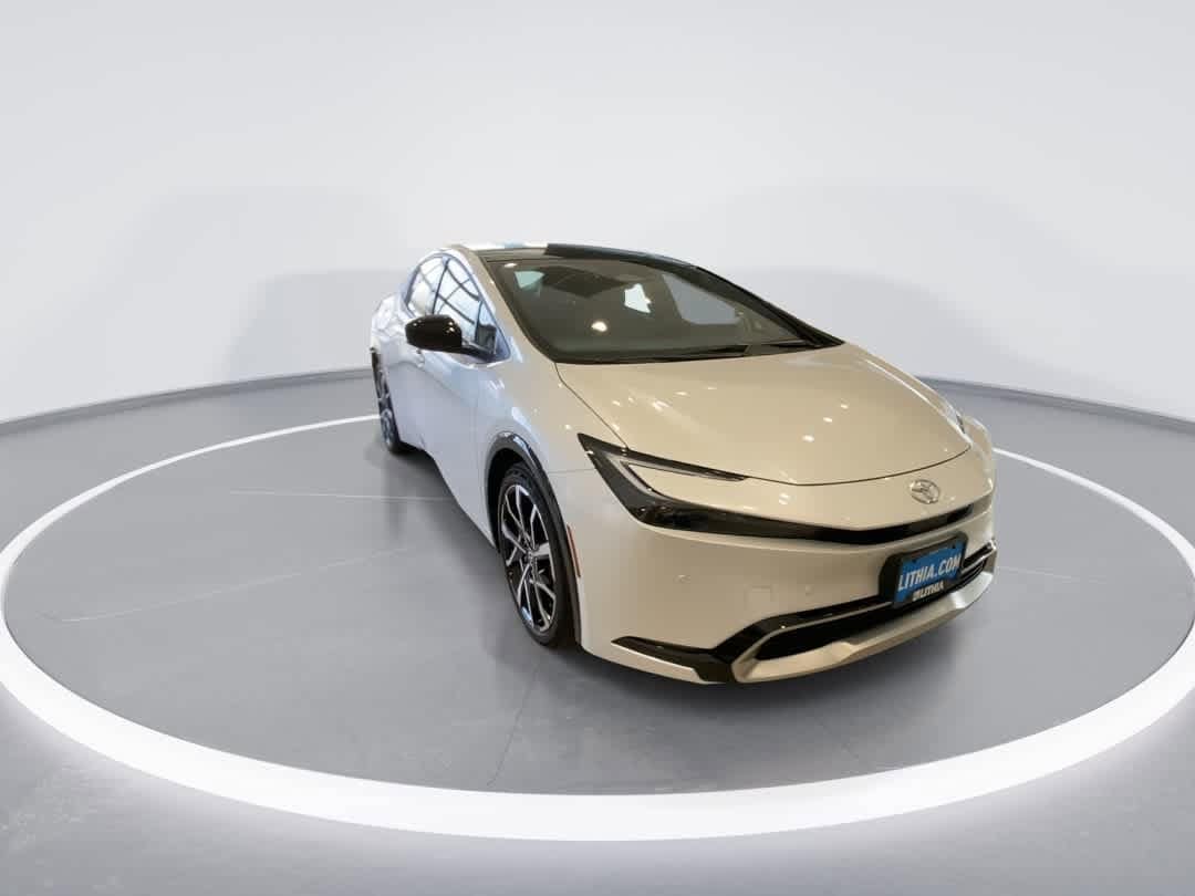 Thumbnail: 2026 Toyota Prius - 2