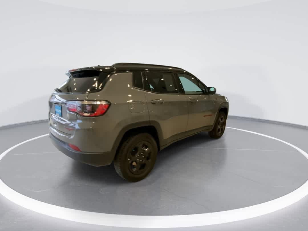 Thumbnail: 2023 Jeep Compass - 8