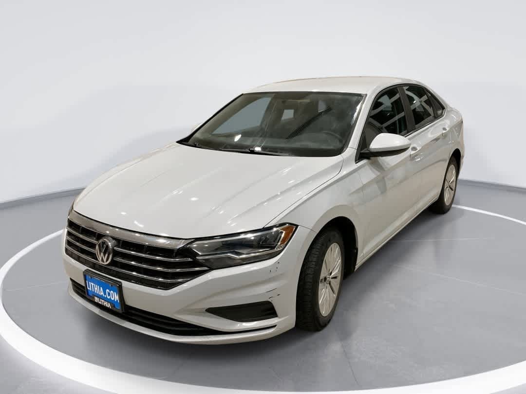 Thumbnail: 2019 Volkswagen Jetta - 1