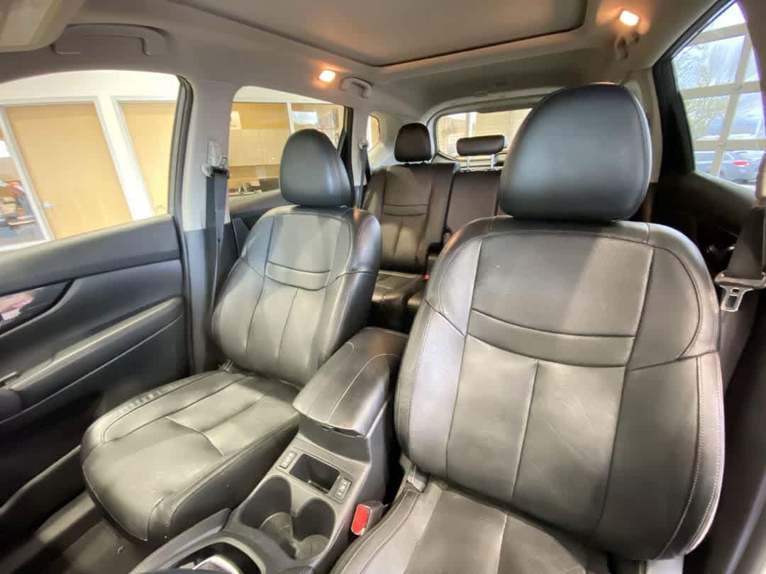 Thumbnail: 2017 Nissan Rogue - 14