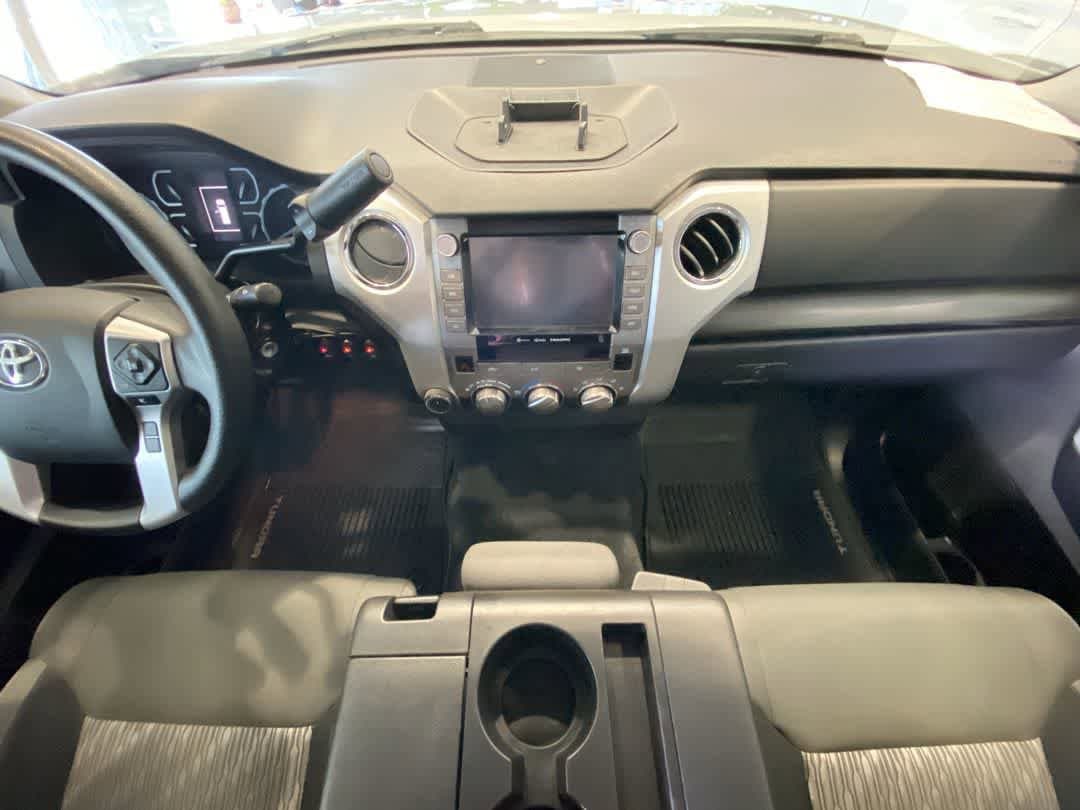 Thumbnail: 2020 Toyota Tundra - 23