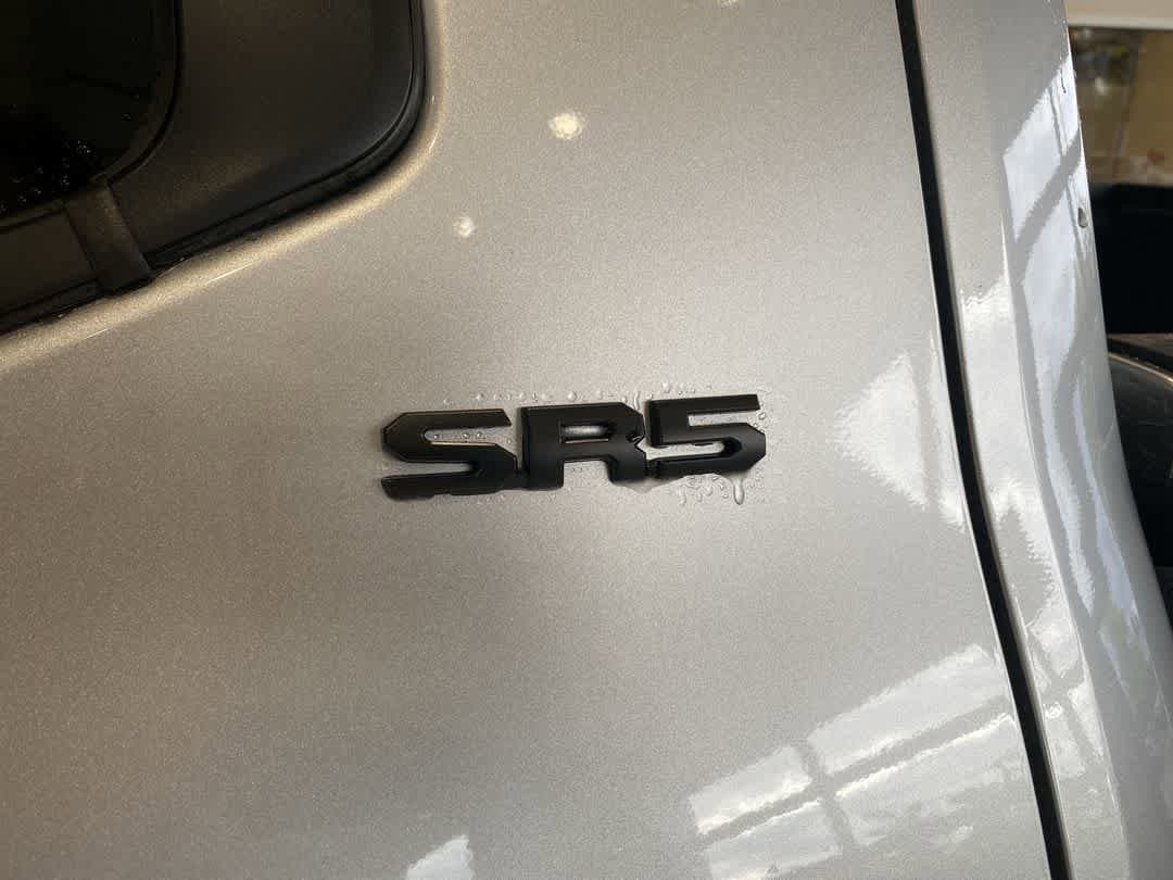 Thumbnail: 2025 Toyota Tundra - 11