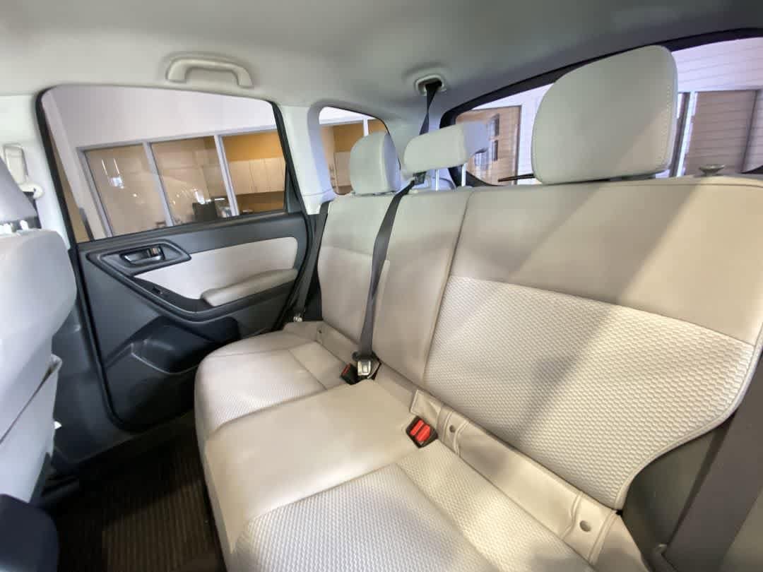 Thumbnail: 2016 Subaru Forester - 24