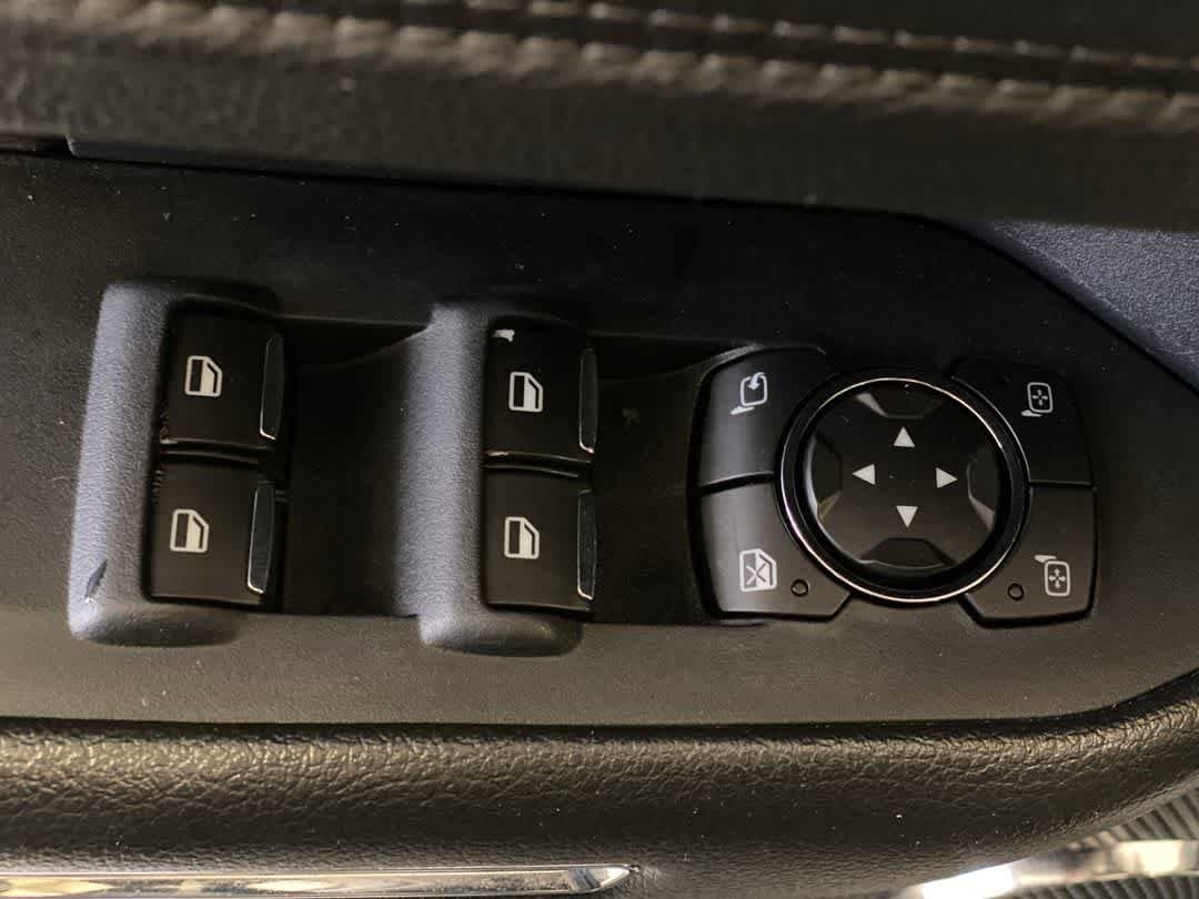 Thumbnail: 2019 Ford Expedition - 15