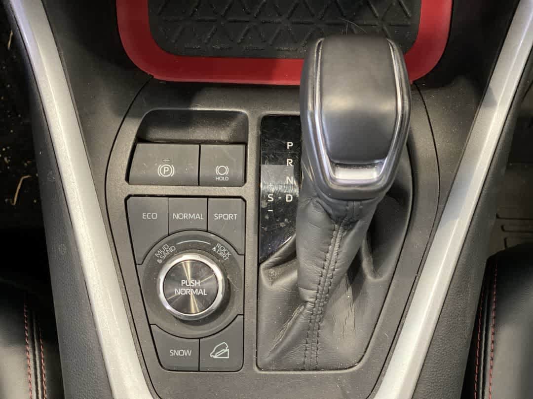 Thumbnail: 2024 Toyota RAV4 - 22