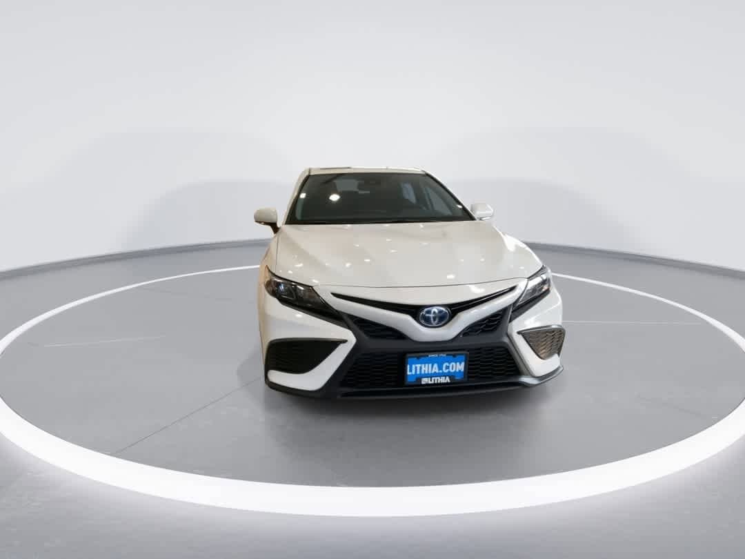 Thumbnail: 2022 Toyota Camry - 3