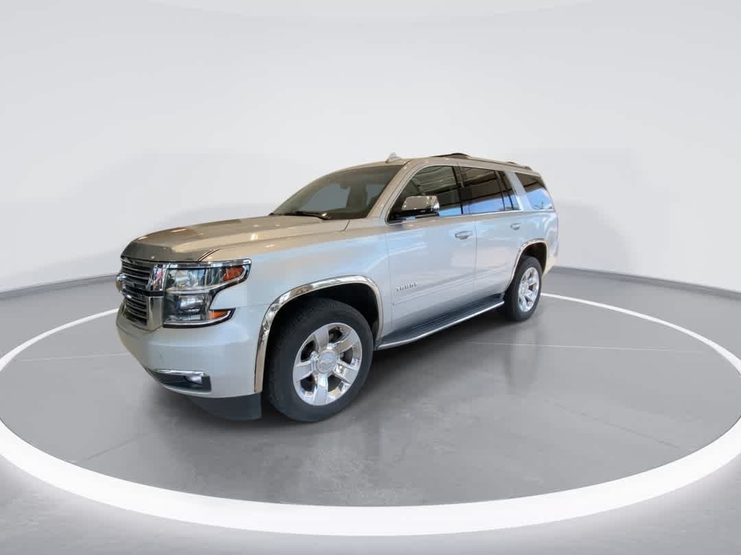 Thumbnail: 2018 Chevrolet Tahoe - 3