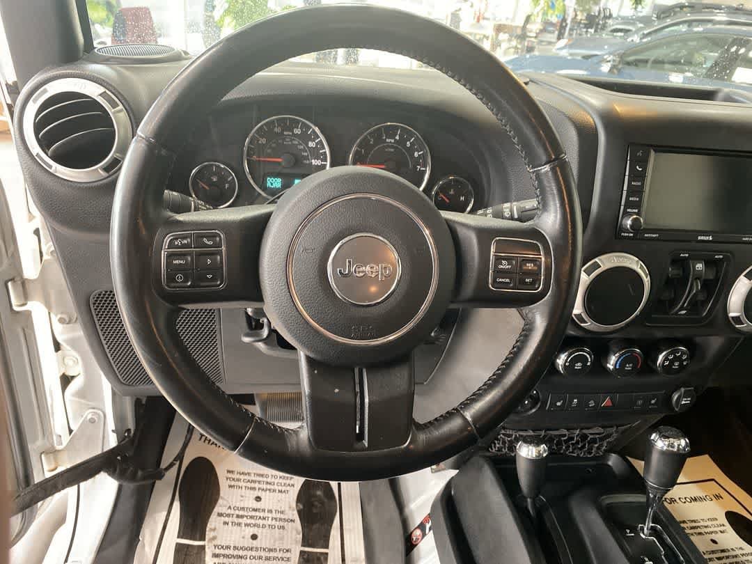 Thumbnail: 2016 Jeep Wrangler - 15