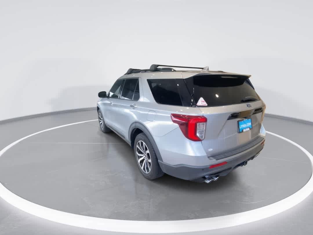 Thumbnail: 2020 Ford Explorer - 6