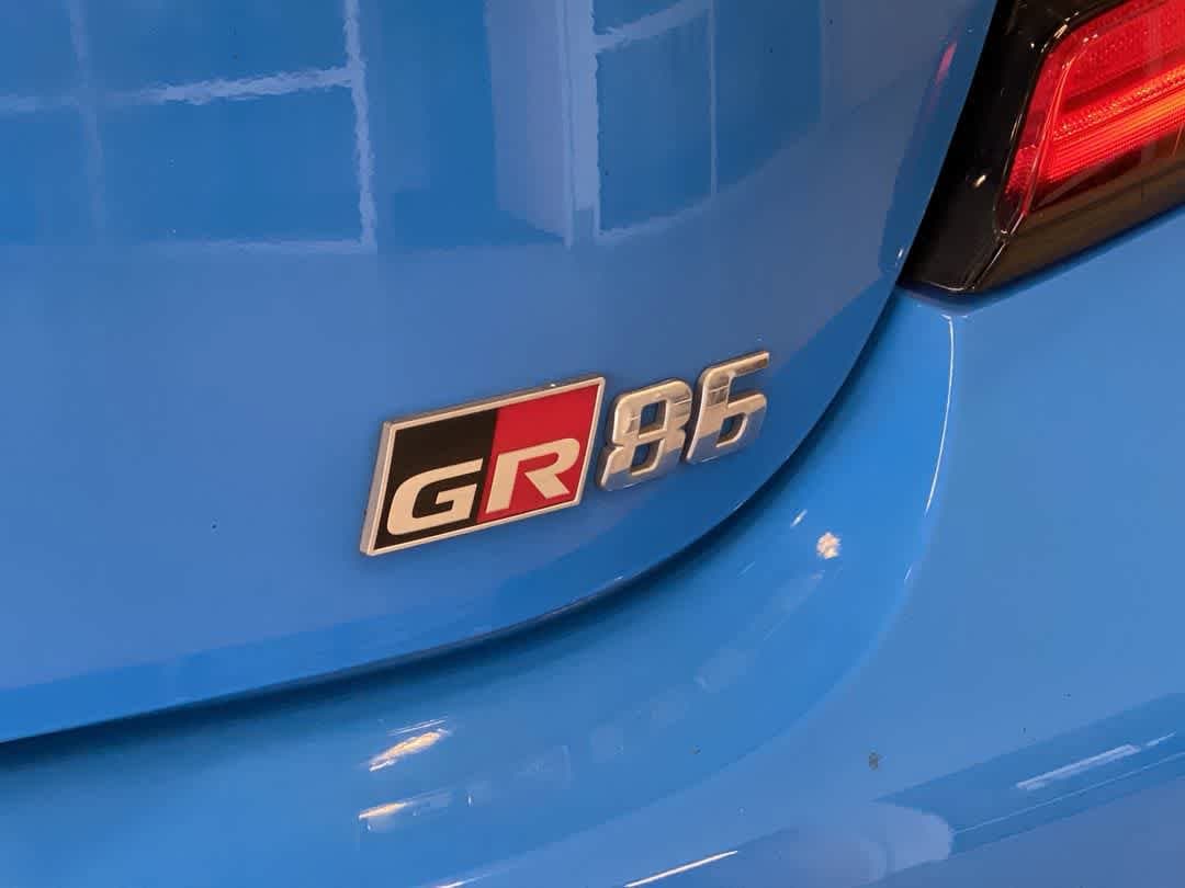Thumbnail: 2022 Toyota GR86 - 10