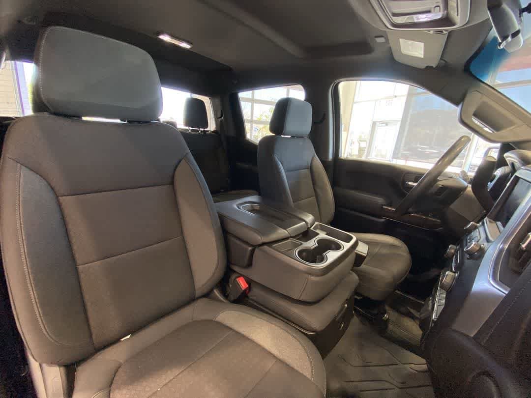 Thumbnail: 2020 Chevrolet Silverado 1500 - 26