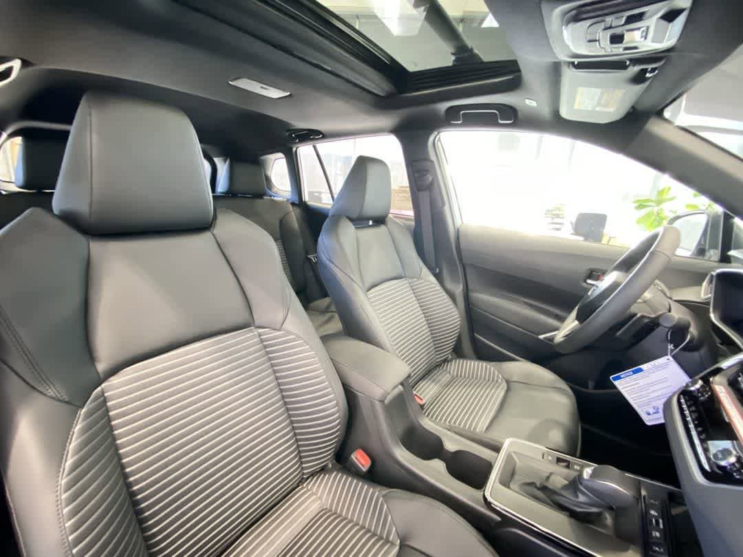 Thumbnail: 2026 Toyota Corolla Cross - 27