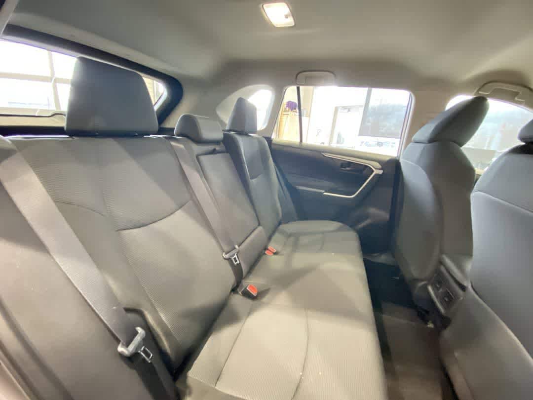 Thumbnail: 2025 Toyota RAV4 - 24