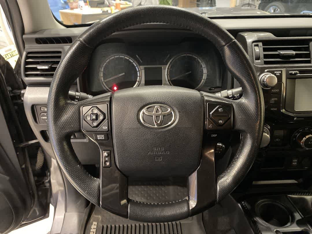 Thumbnail: 2019 Toyota 4Runner - 14