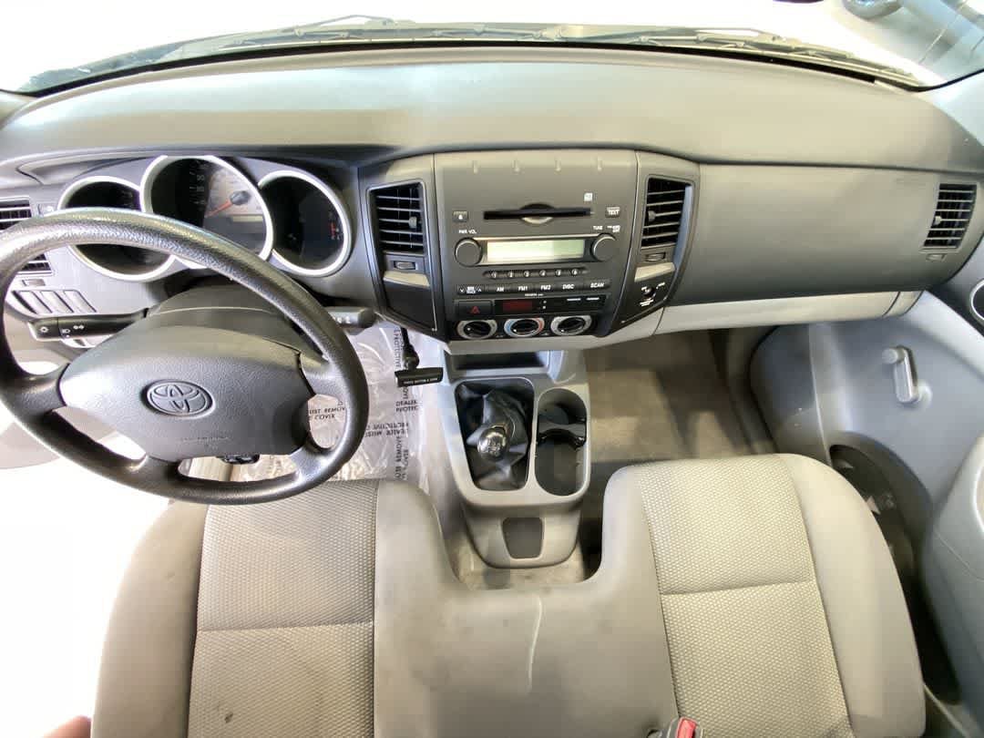 Thumbnail: 2006 Toyota Tacoma - 20