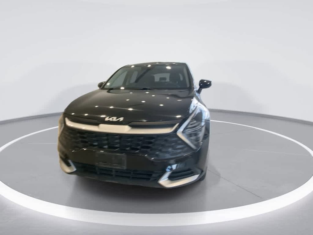 Used 2024 Kia Sportage LX SUV