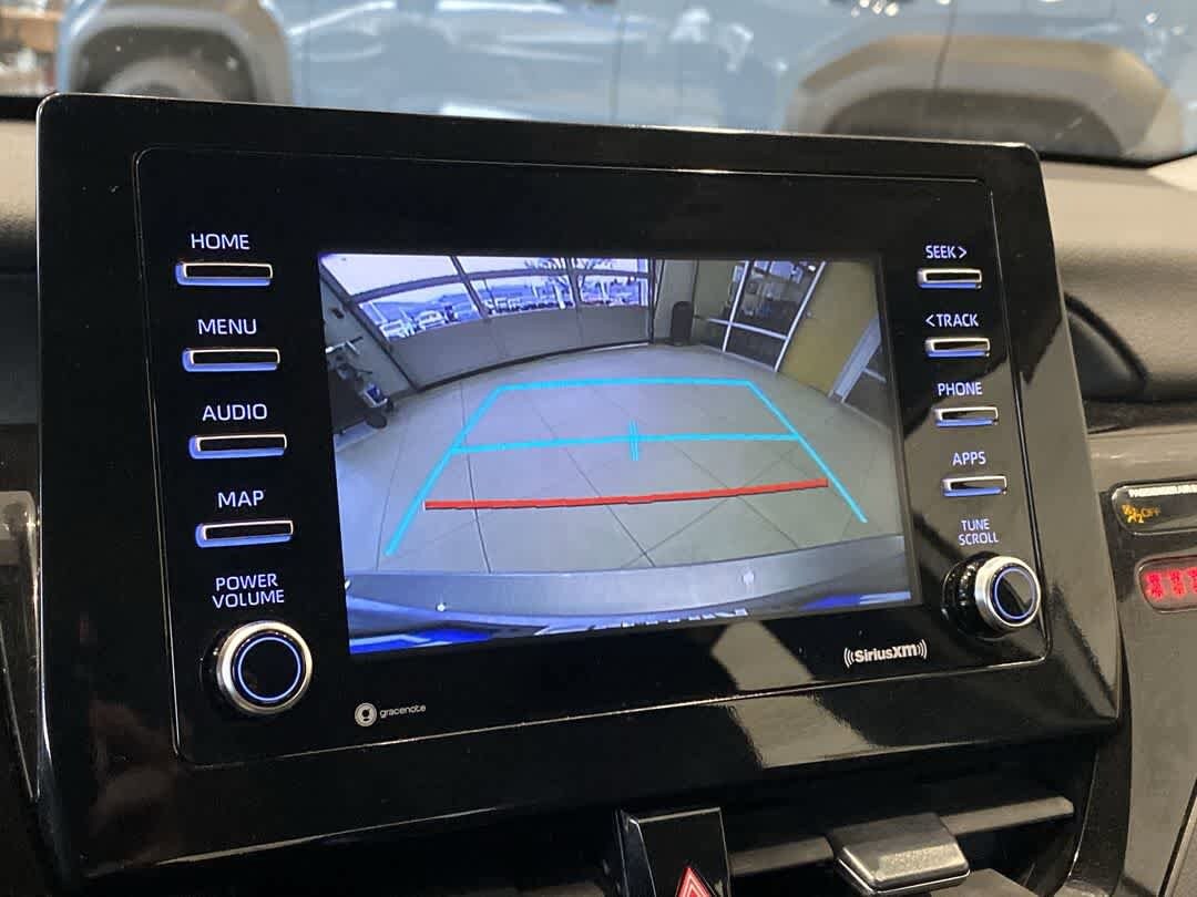 Thumbnail: 2023 Toyota Camry - 17