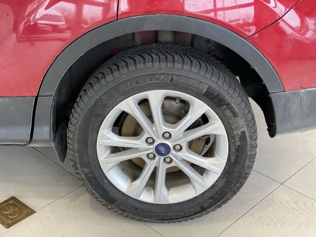 Thumbnail: 2018 Ford Escape - 13