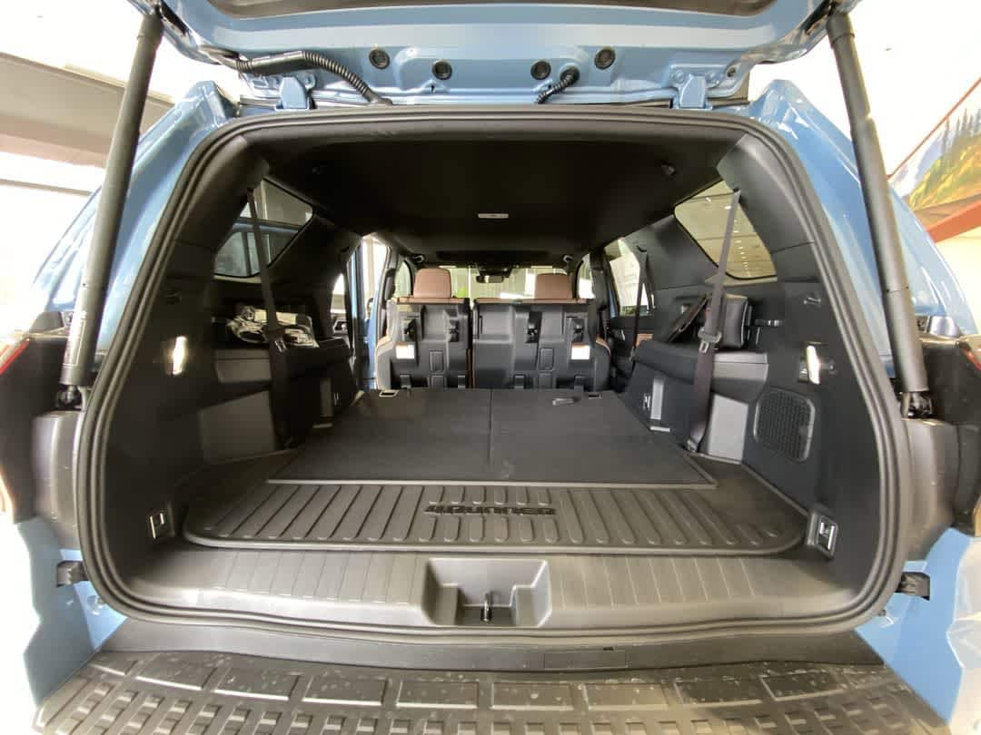 Thumbnail: 2026 Toyota 4Runner - 25