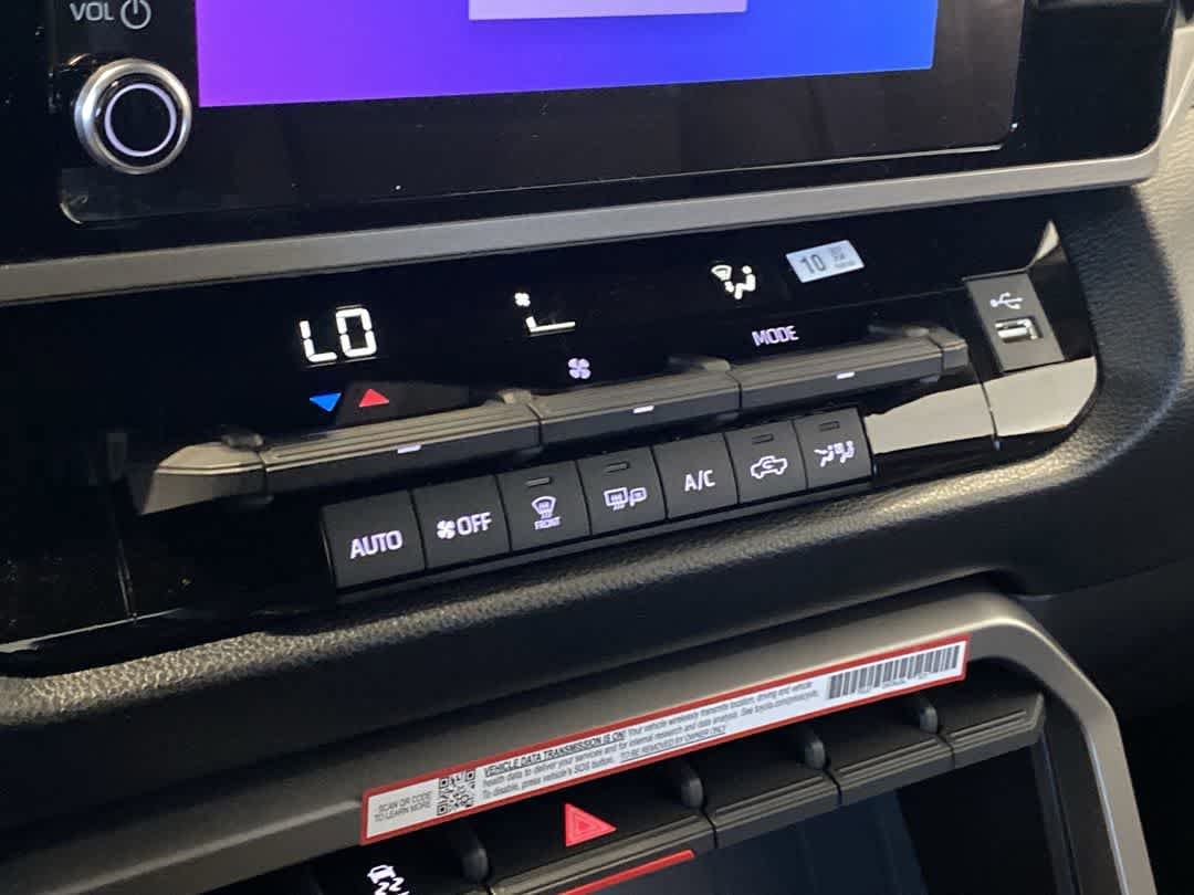 Thumbnail: 2026 Toyota Tundra - 18