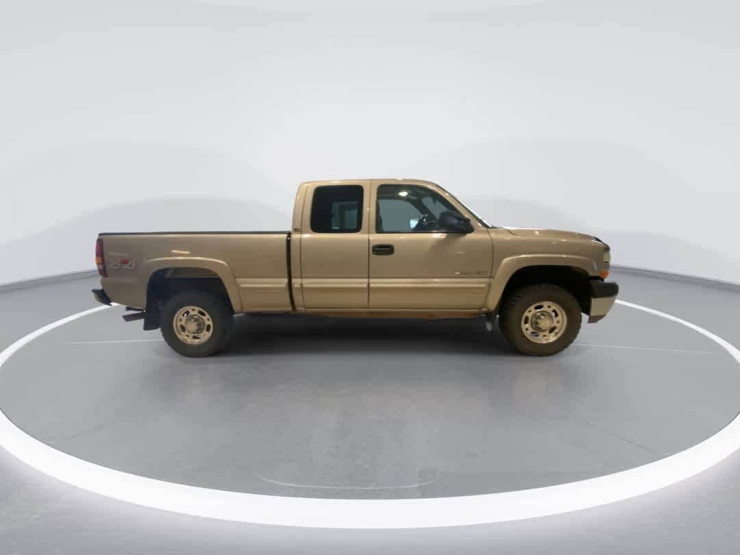 Thumbnail: 2002 Chevrolet Silverado 2500 - 9