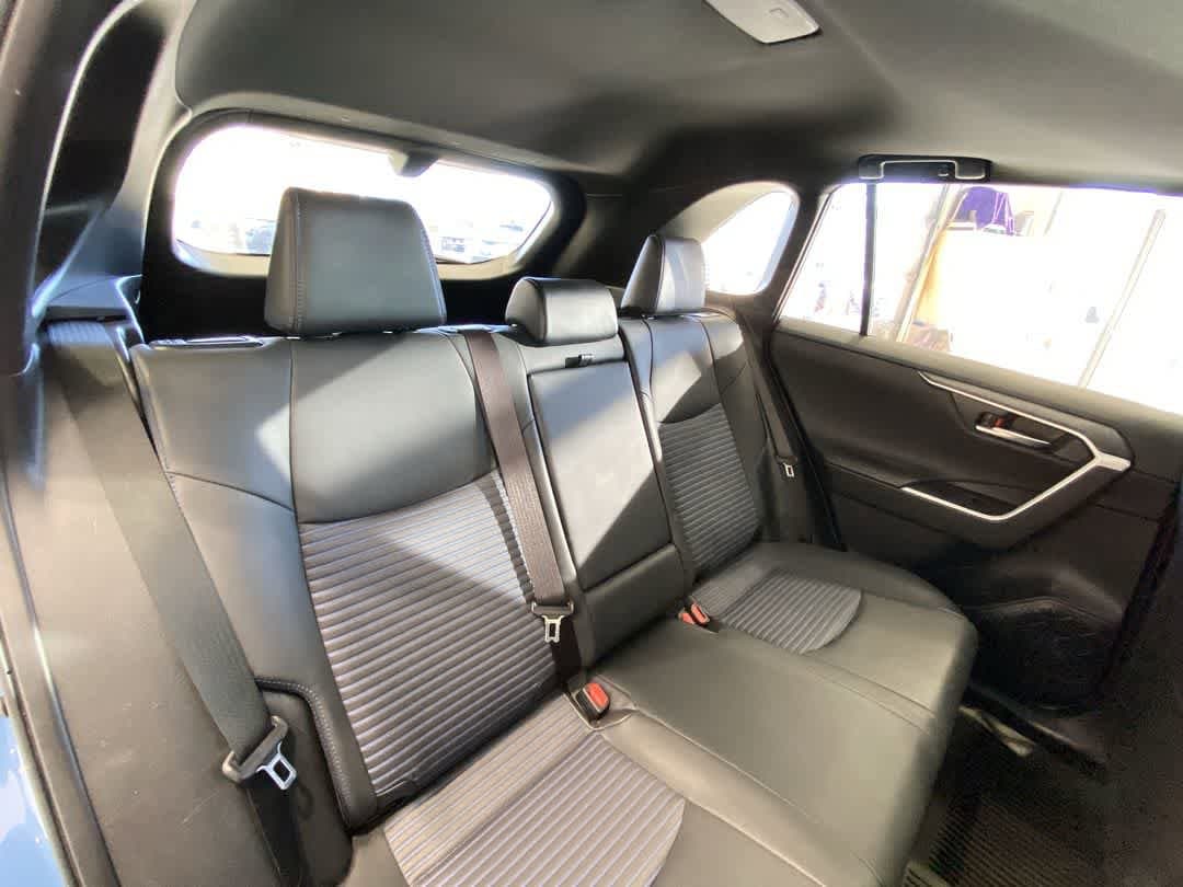 Thumbnail: 2022 Toyota RAV4 - 26