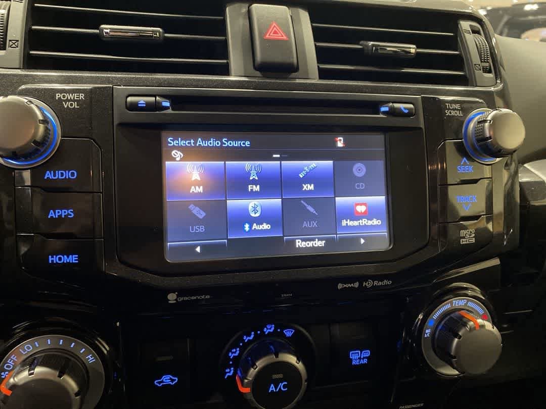 Thumbnail: 2019 Toyota 4Runner - 16