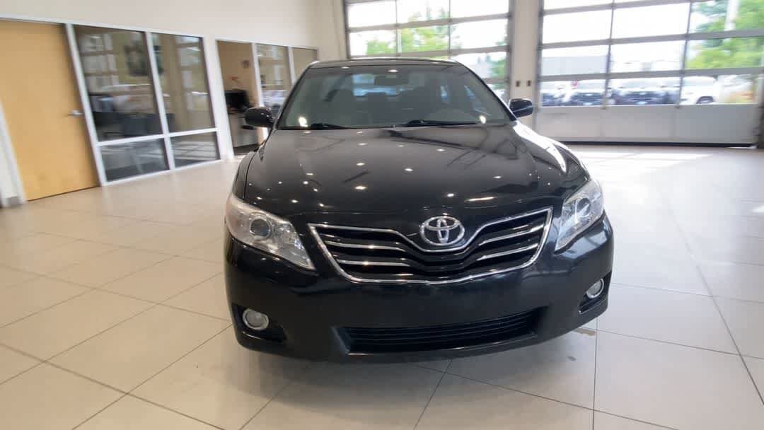 Thumbnail: 2011 Toyota Camry - 3