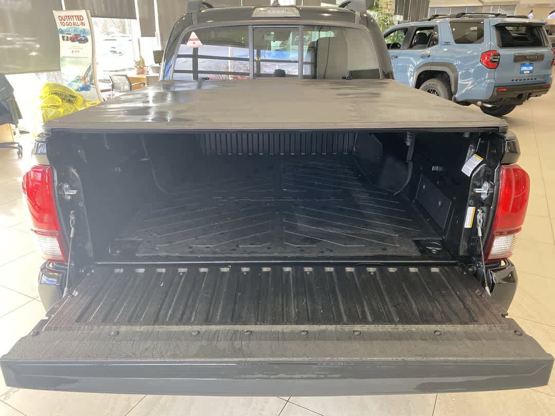 Thumbnail: 2023 Toyota Tacoma - 22