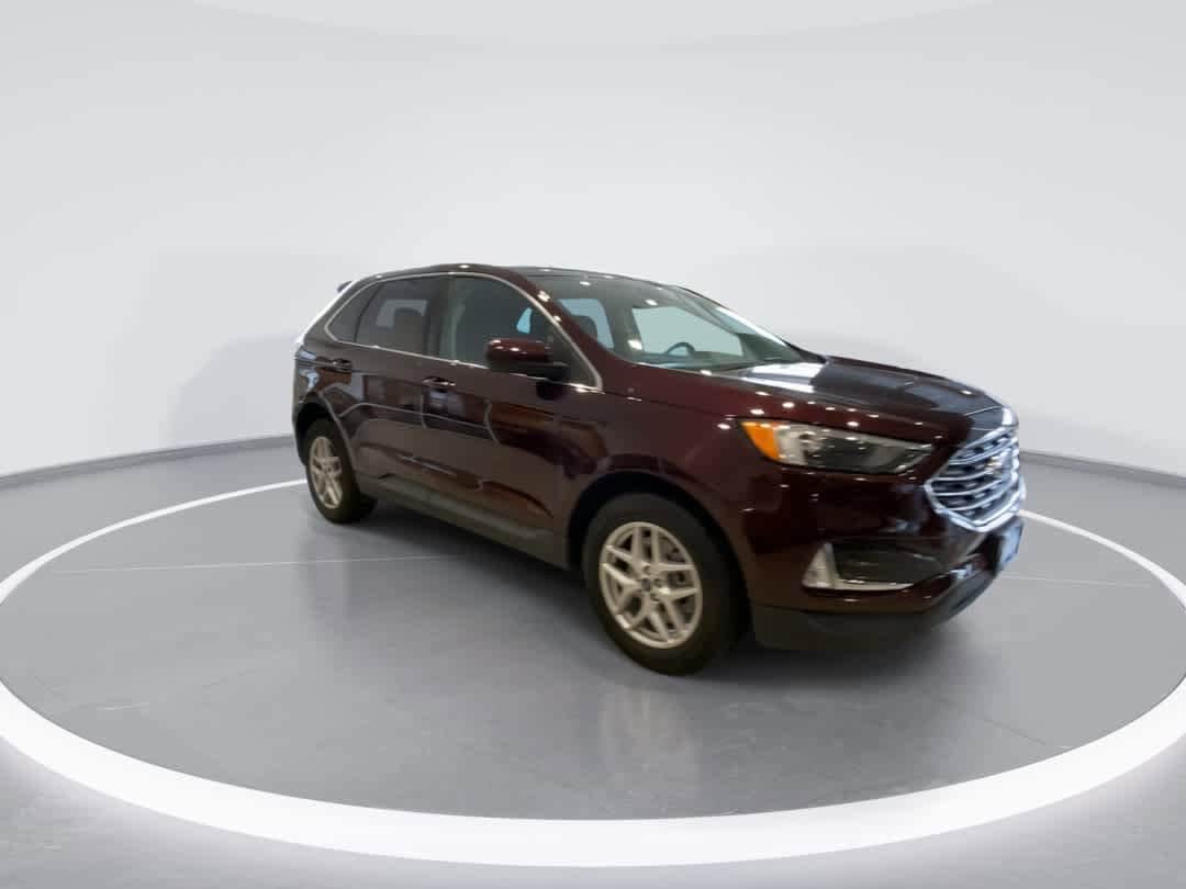 Thumbnail: 2022 Ford Edge - 2