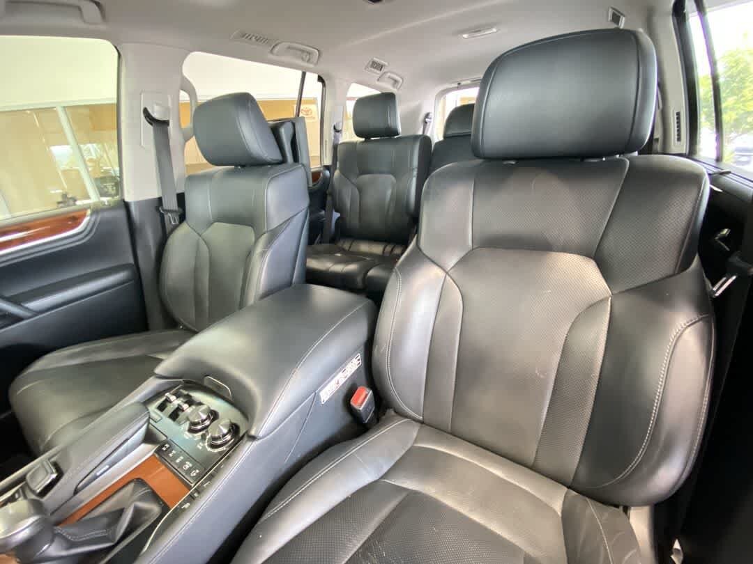 2017 Lexus LX 570 - Photo 13