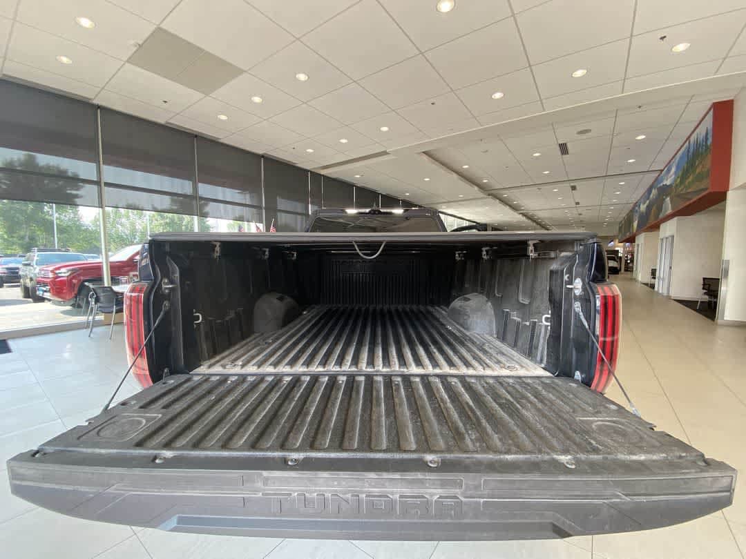 2024 Toyota Tundra Limited - Photo 25