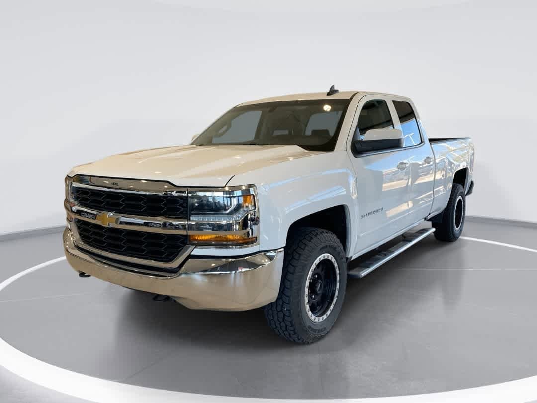 2018 Chevrolet Silverado 1500 LT 4X4 Double Cab Std Box's photo