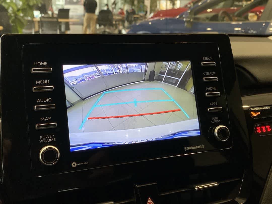 Thumbnail: 2022 Toyota Camry - 18