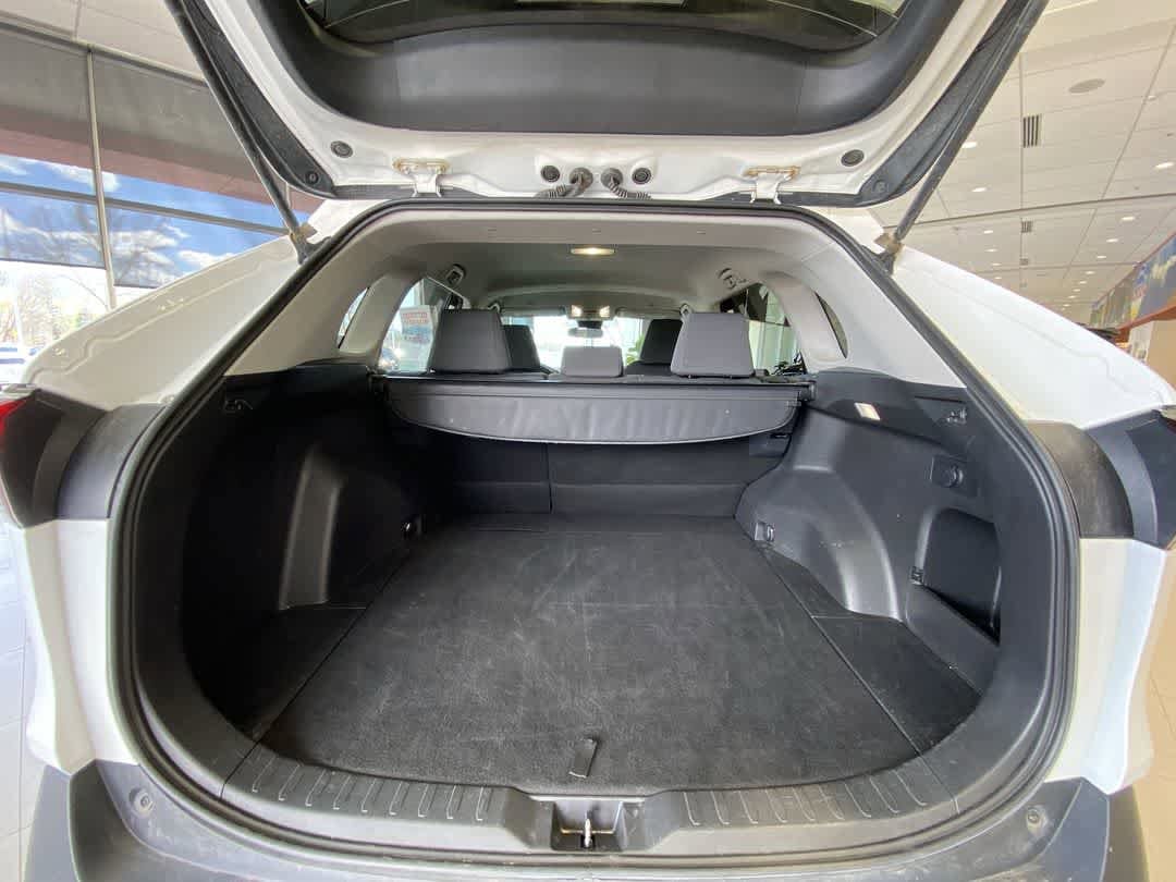 Thumbnail: 2025 Toyota RAV4 - 25