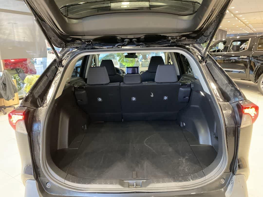 Thumbnail: 2025 Toyota RAV4 - 22