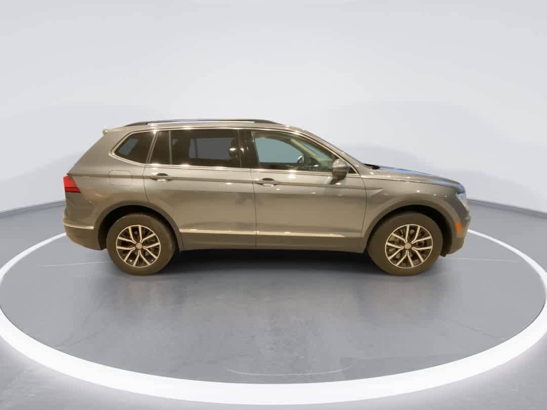 2021 Volkswagen Tiguan SE - Photo 9