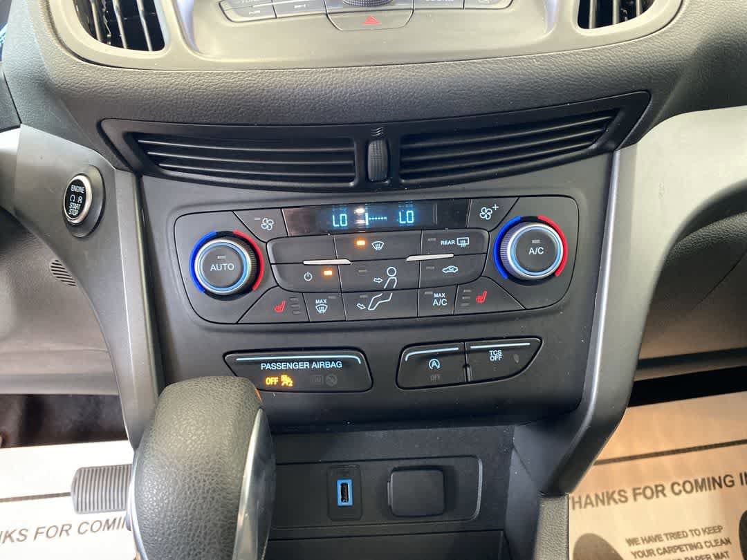 Thumbnail: 2019 Ford Escape - 20