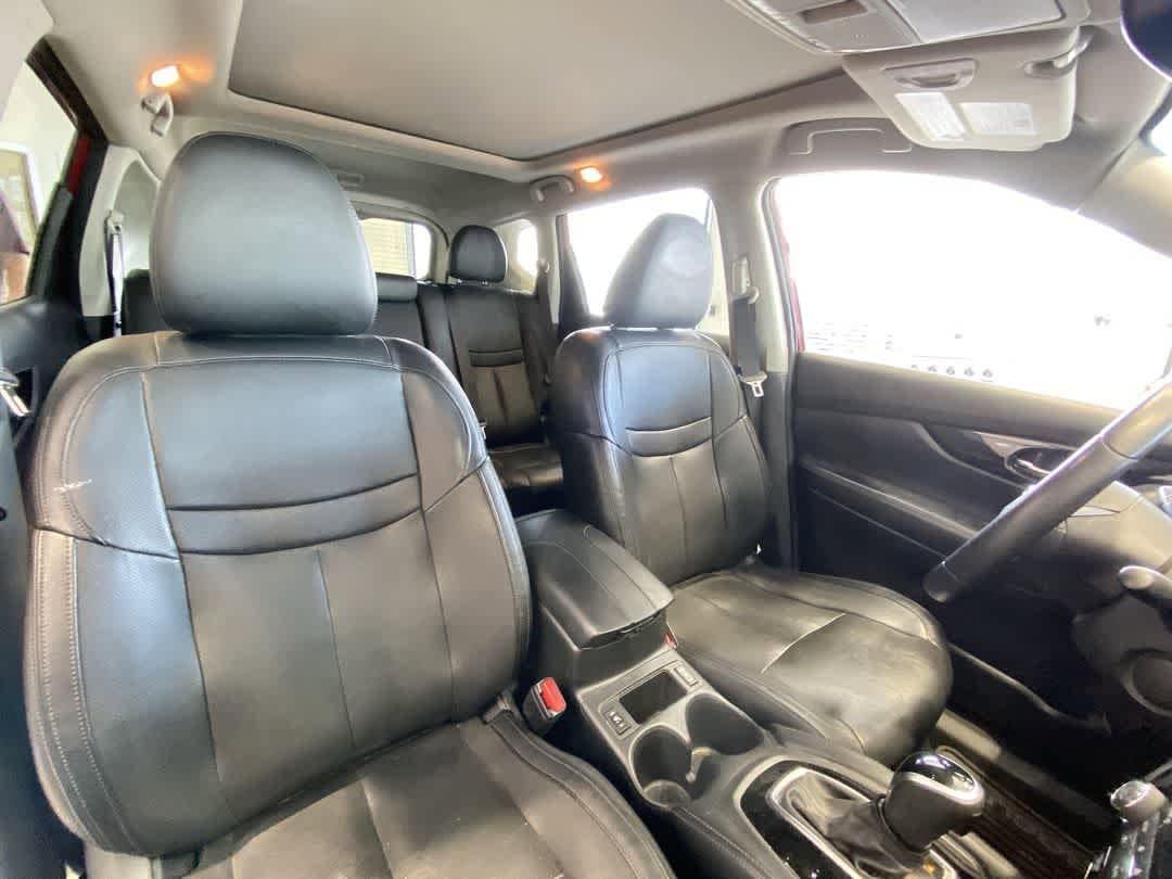 Thumbnail: 2020 Nissan Rogue - 28