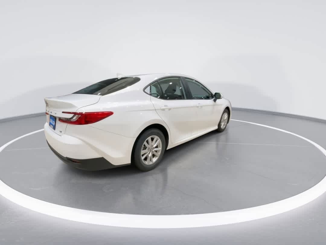Thumbnail: 2025 Toyota Camry - 8