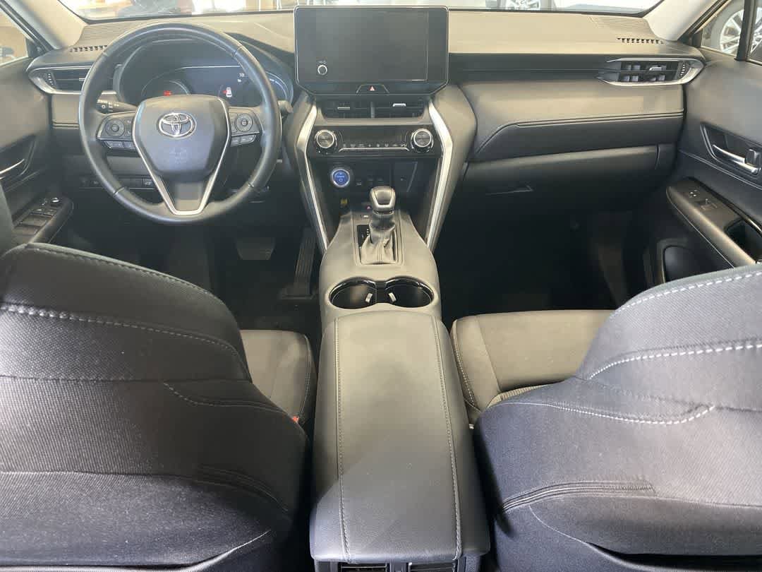 Thumbnail: 2023 Toyota Venza - 22