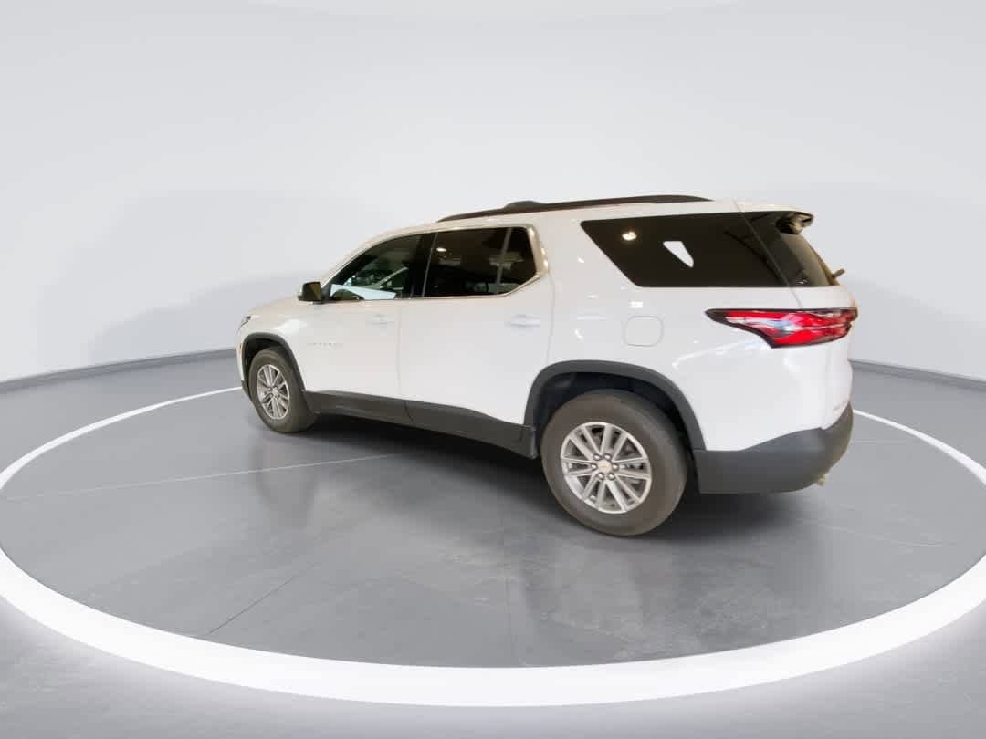 Thumbnail: 2022 Chevrolet Traverse - 6