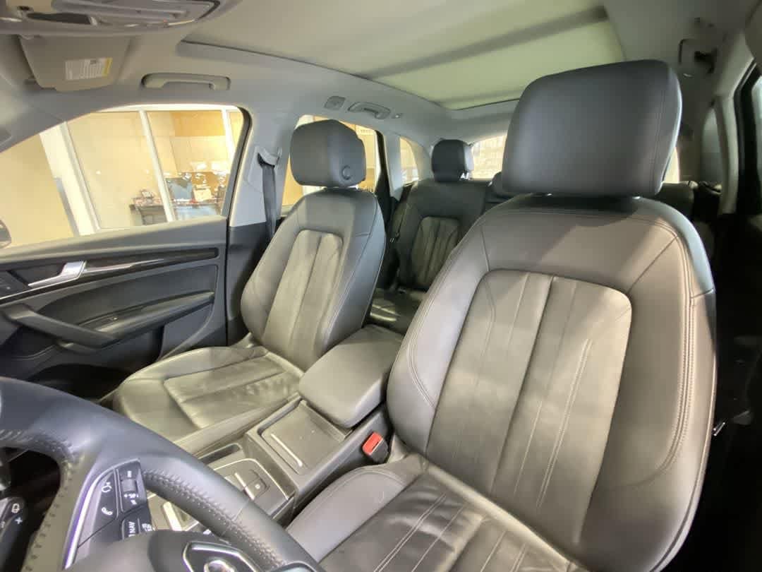 Thumbnail: 2020 Audi Q5 - 14