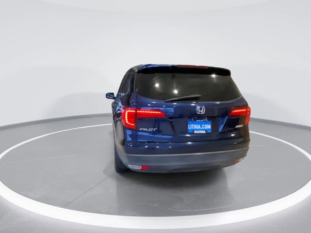 Thumbnail: 2016 Honda Pilot - 7