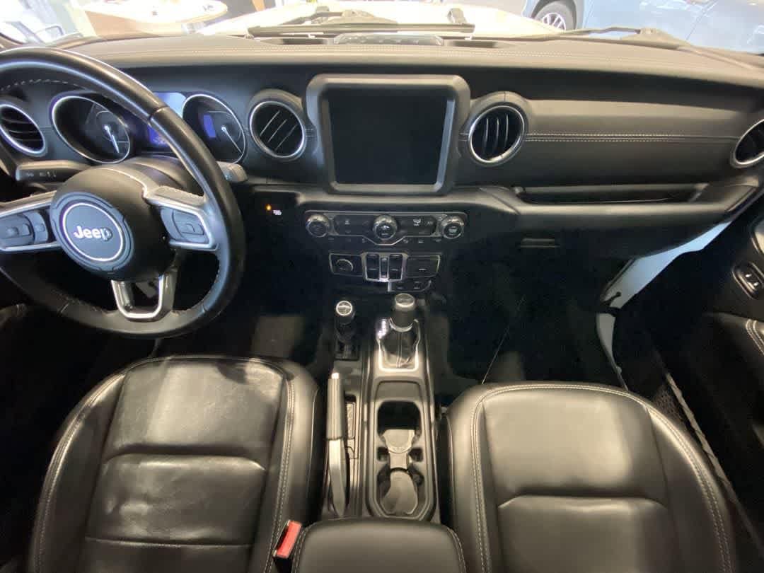 Thumbnail: 2021 Jeep Wrangler - 23