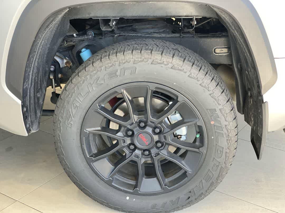 Thumbnail: 2024 Toyota Tundra - 13